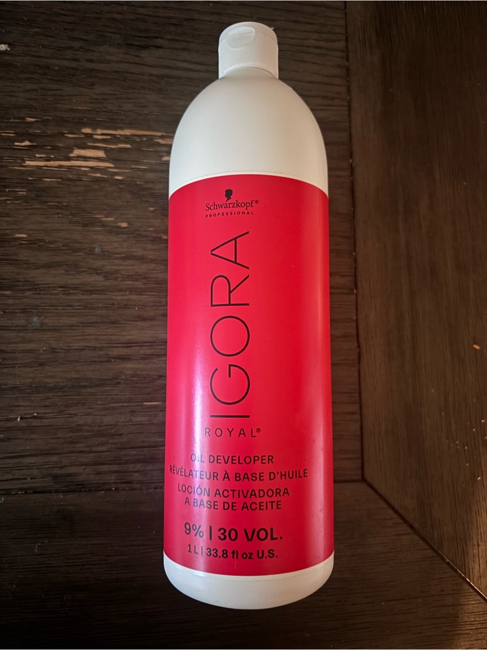 Igora Royal Oil Developer – Vibrant Red 30 Vol.